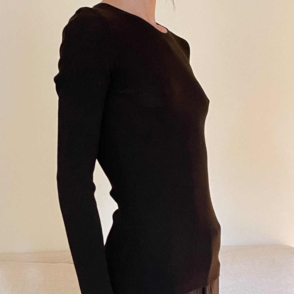 Authentic Gucci Women’s Ribbed Sweater by Tom Ford Circa 1990s